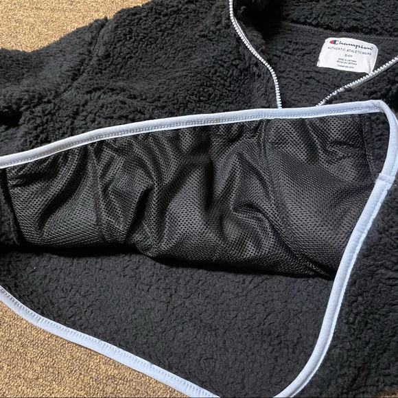 Champion Cropped Sherpa Quarter Zip Sweater - Picture 5 of 5